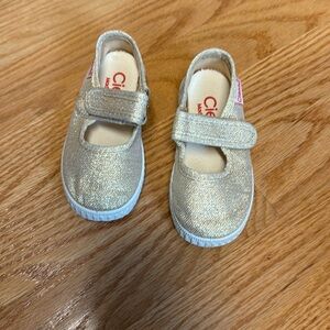 Cienta Girls Shoes (gold sparkle)